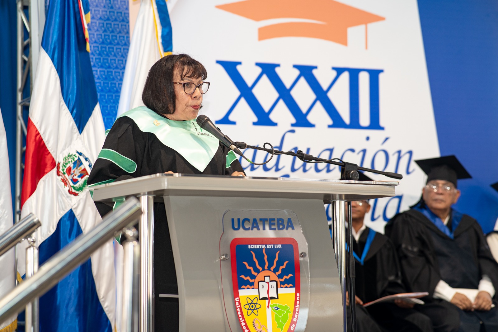 Doctora Iluminada Rosario Cruz durante el discurso de orden